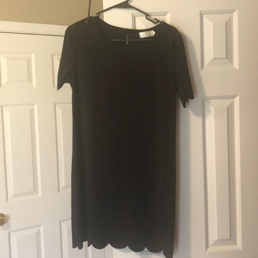 Scalloped hemmed dress